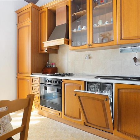 Apartments By The Sea Stanici, Omis - 1028 Tice Kültér fotó