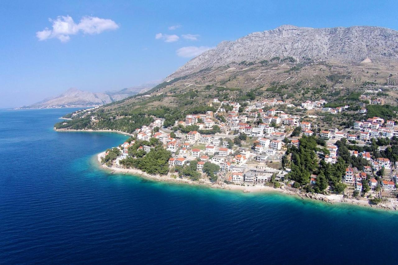 Apartments By The Sea Stanici, Omis - 1028 Tice Kültér fotó