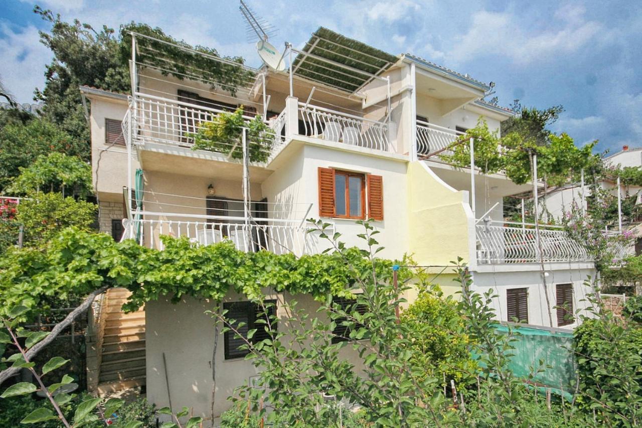 Apartments By The Sea Stanici, Omis - 1028 Tice Kültér fotó